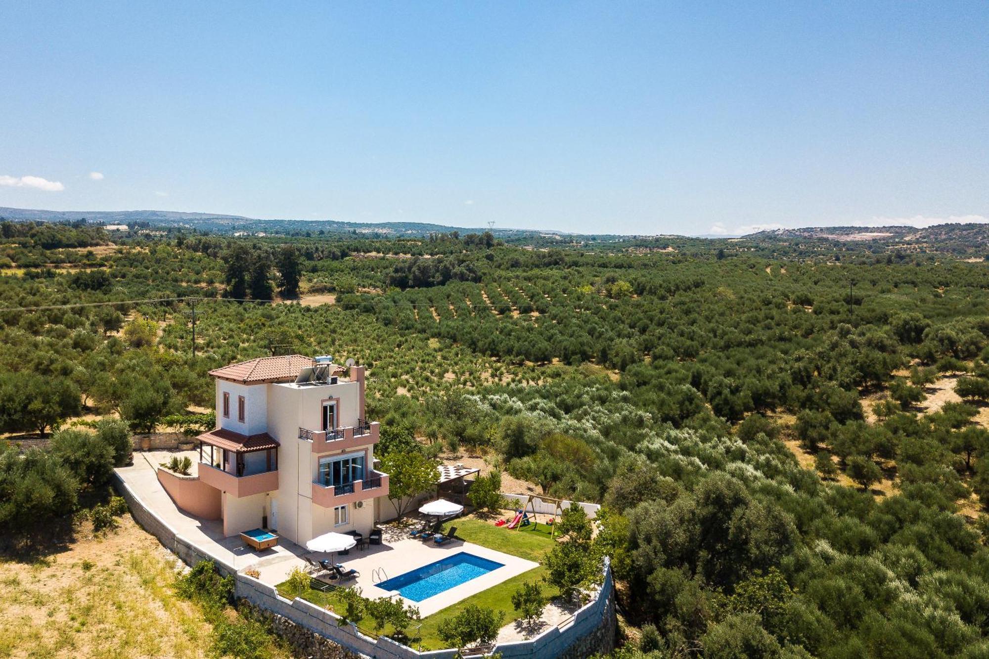 Marina Villa, A Nature Inspiring Retreat Perama  Экстерьер фото