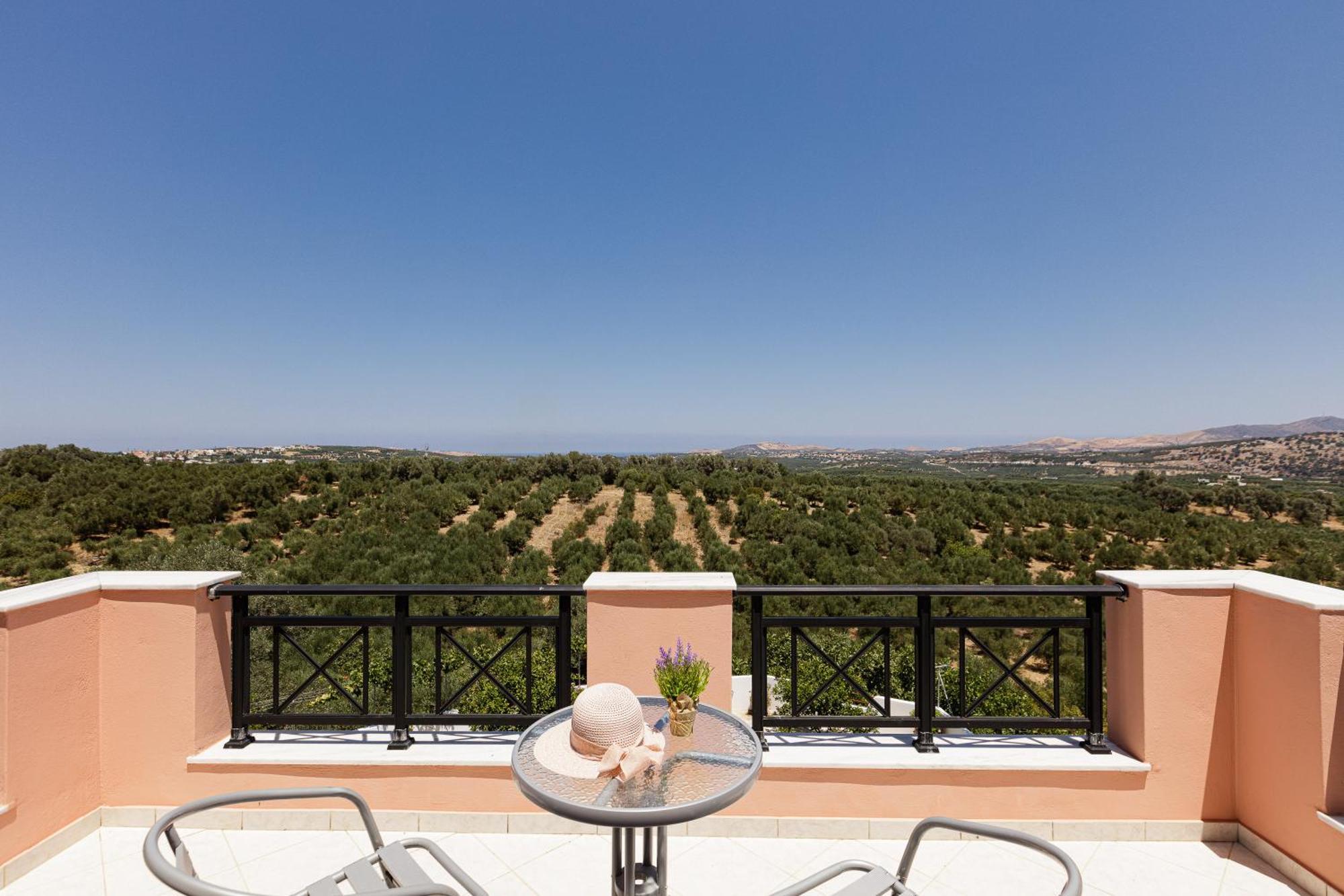 Marina Villa, A Nature Inspiring Retreat Perama  Экстерьер фото