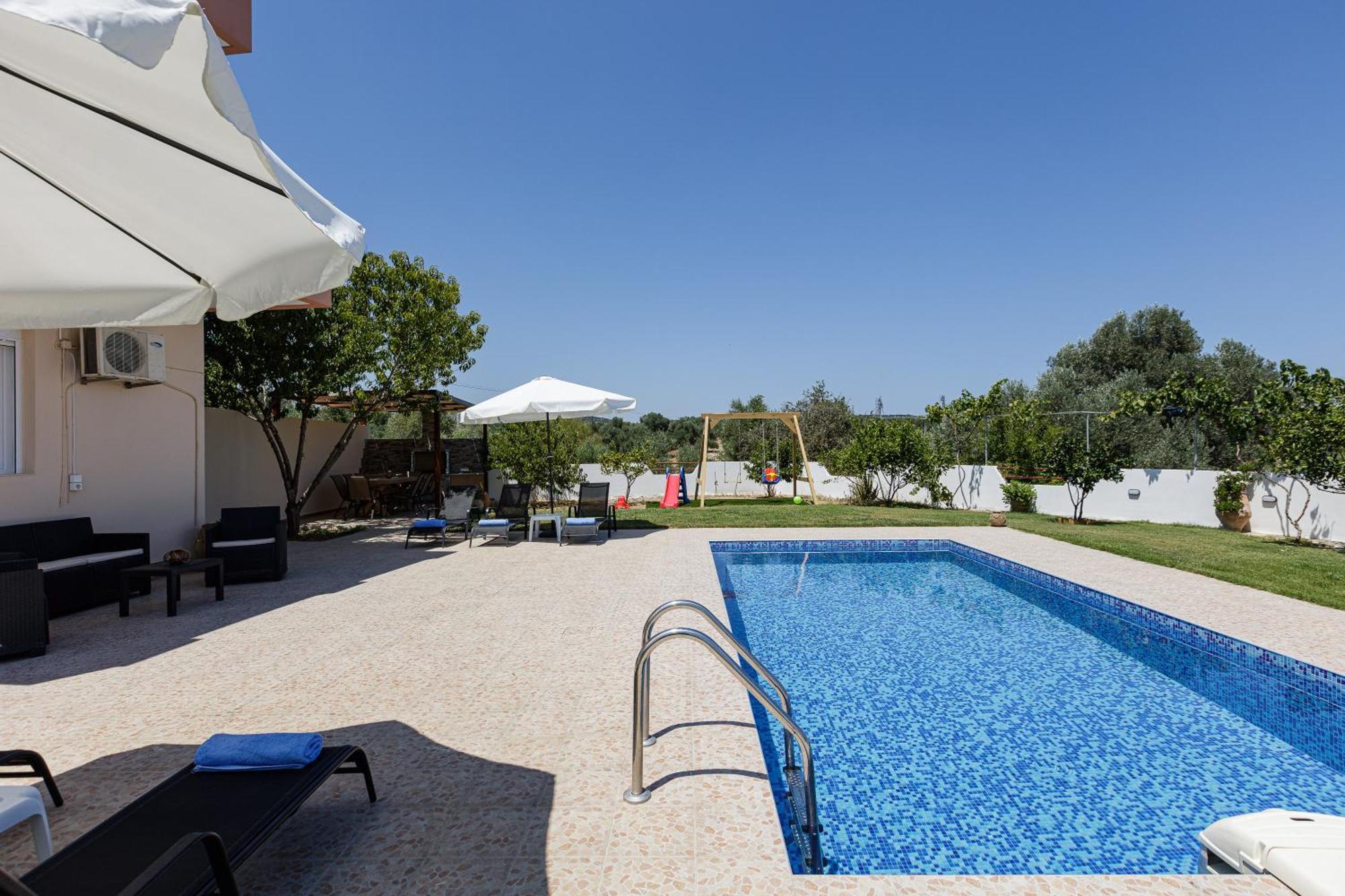Marina Villa, A Nature Inspiring Retreat Perama  Экстерьер фото