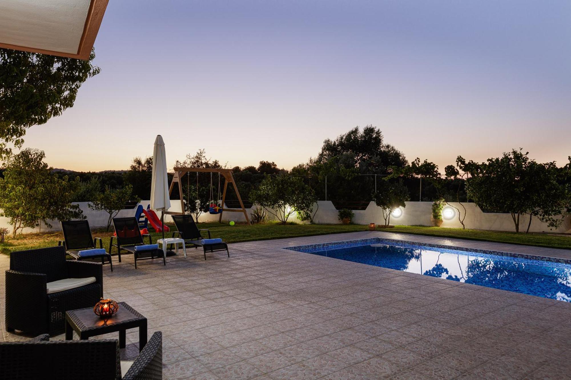 Marina Villa, A Nature Inspiring Retreat Perama  Экстерьер фото