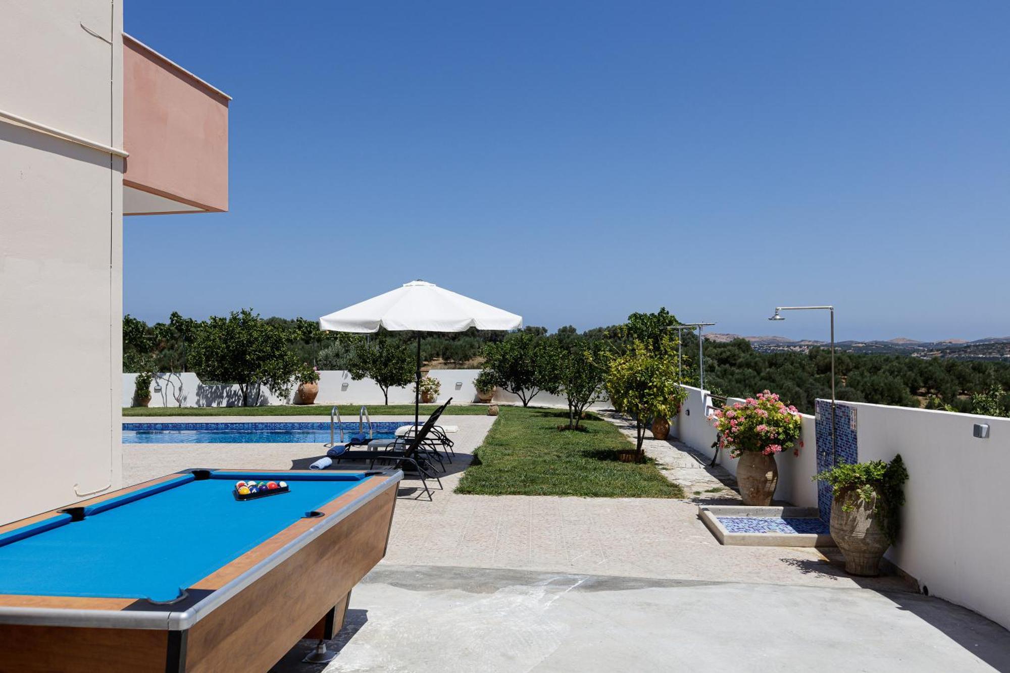 Marina Villa, A Nature Inspiring Retreat Perama  Экстерьер фото