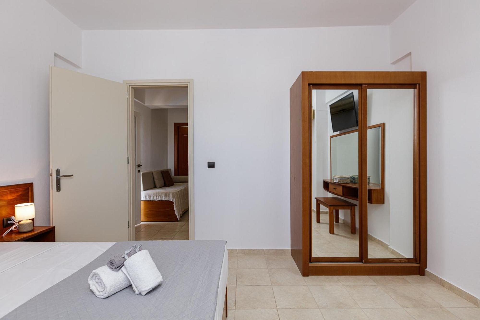 Marina Villa, A Nature Inspiring Retreat Perama  Экстерьер фото